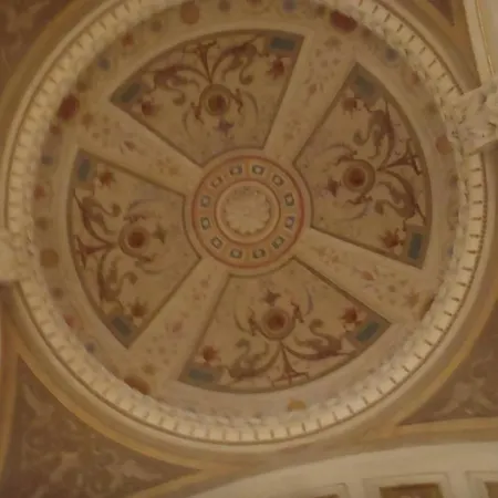 Skyfall Daire Prag